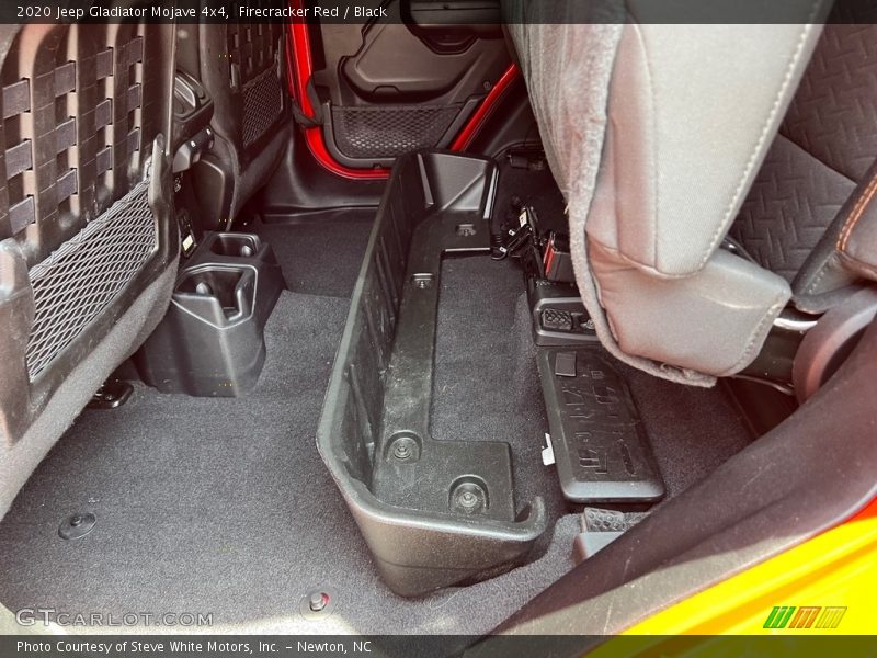 Firecracker Red / Black 2020 Jeep Gladiator Mojave 4x4