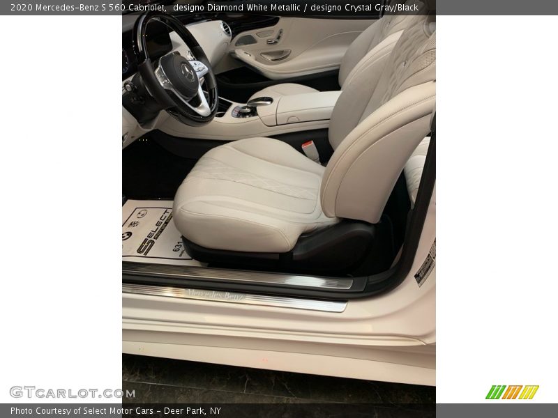 designo Diamond White Metallic / designo Crystal Gray/Black 2020 Mercedes-Benz S 560 Cabriolet