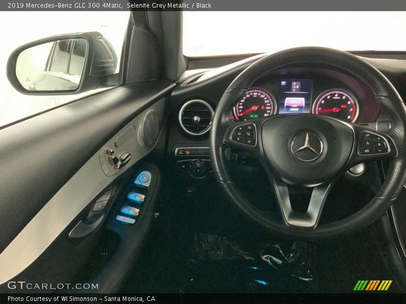 Selenite Grey Metallic / Black 2019 Mercedes-Benz GLC 300 4Matic