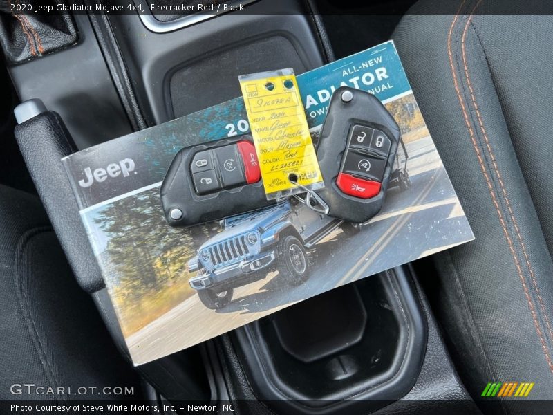 Firecracker Red / Black 2020 Jeep Gladiator Mojave 4x4