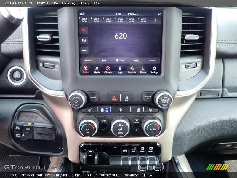 Controls of 2019 3500 Laramie Crew Cab 4x4