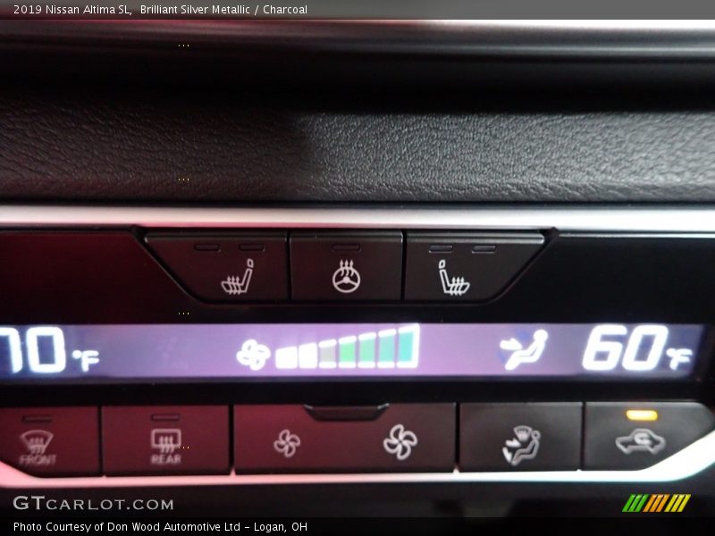 Brilliant Silver Metallic / Charcoal 2019 Nissan Altima SL