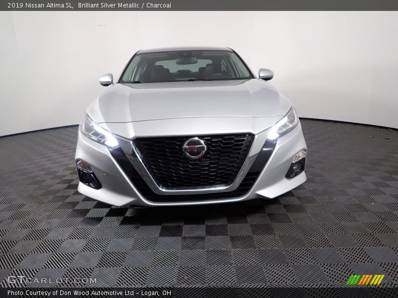 Brilliant Silver Metallic / Charcoal 2019 Nissan Altima SL