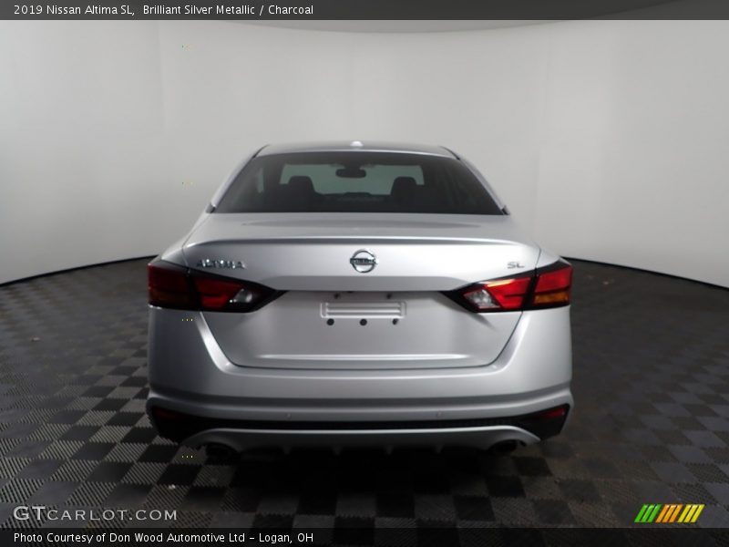 Brilliant Silver Metallic / Charcoal 2019 Nissan Altima SL