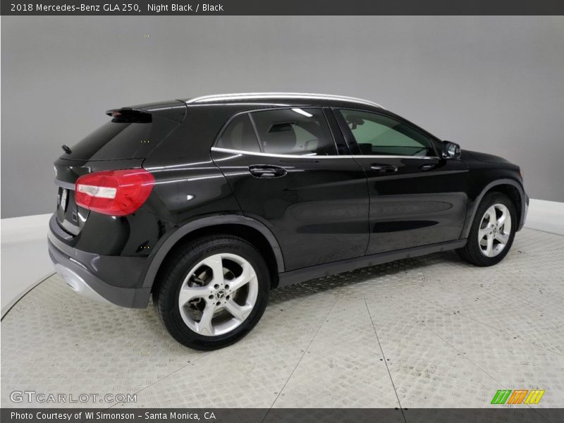 Night Black / Black 2018 Mercedes-Benz GLA 250