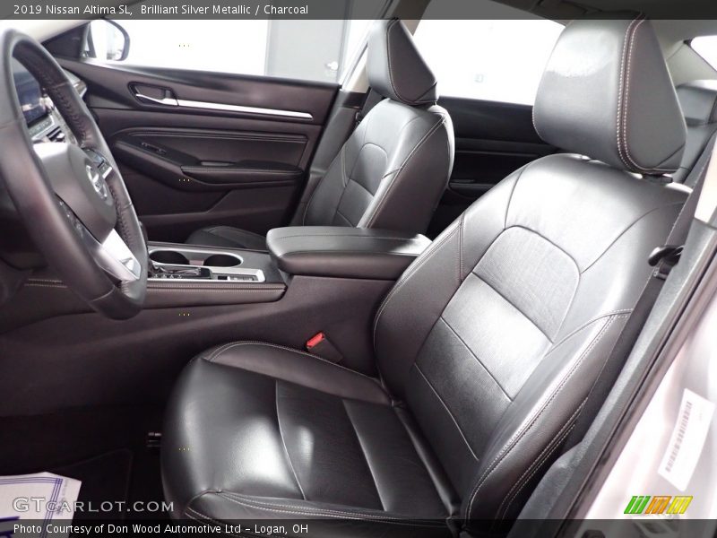 Brilliant Silver Metallic / Charcoal 2019 Nissan Altima SL