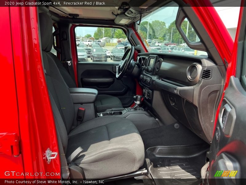 Firecracker Red / Black 2020 Jeep Gladiator Sport 4x4