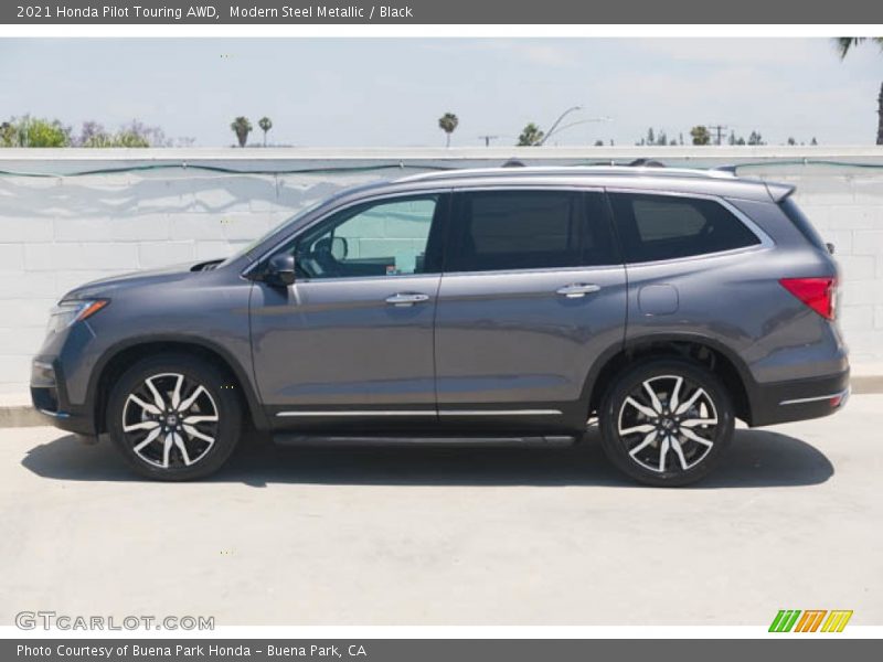 Modern Steel Metallic / Black 2021 Honda Pilot Touring AWD