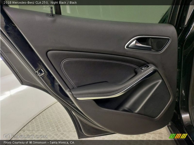 Night Black / Black 2018 Mercedes-Benz GLA 250
