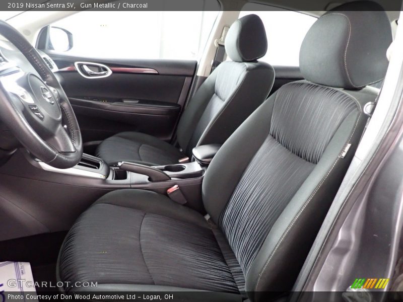 Gun Metallic / Charcoal 2019 Nissan Sentra SV