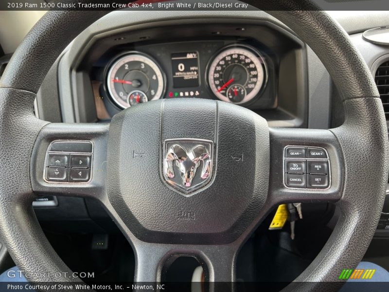  2019 1500 Classic Tradesman Crew Cab 4x4 Steering Wheel