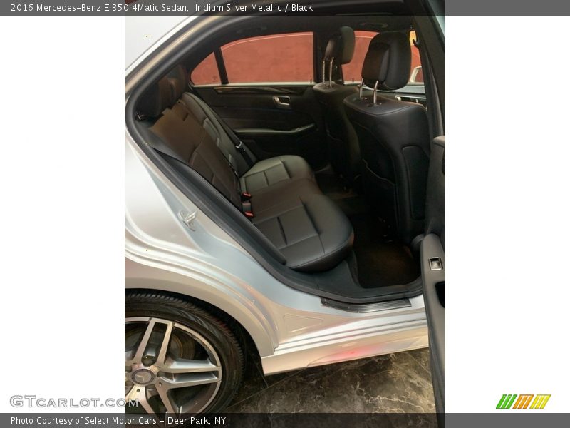 Iridium Silver Metallic / Black 2016 Mercedes-Benz E 350 4Matic Sedan