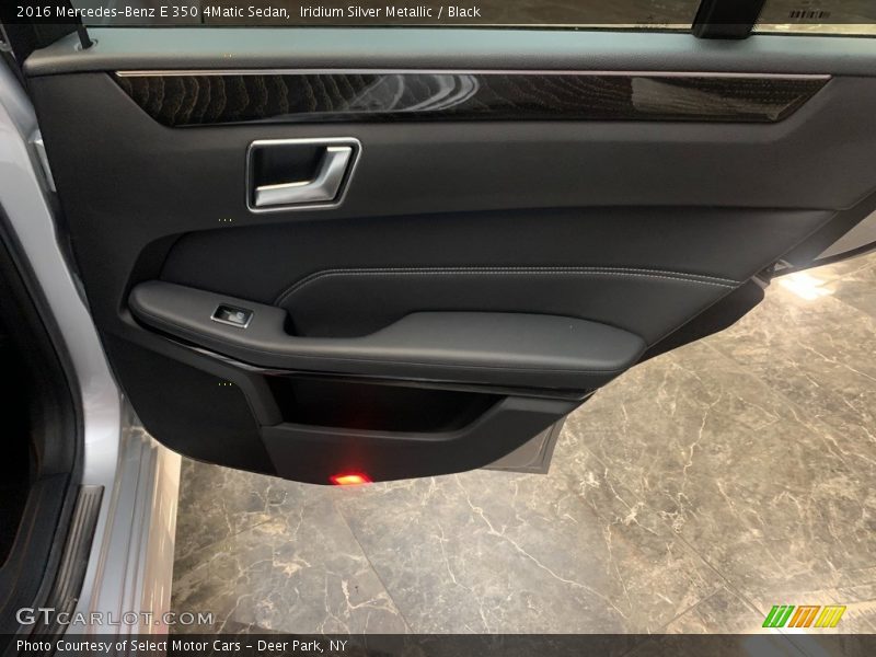 Iridium Silver Metallic / Black 2016 Mercedes-Benz E 350 4Matic Sedan