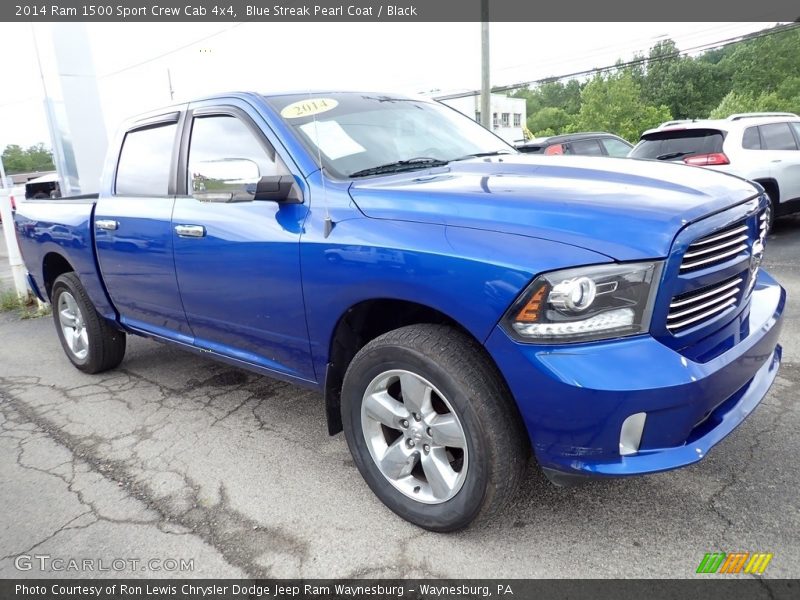 Front 3/4 View of 2014 1500 Sport Crew Cab 4x4