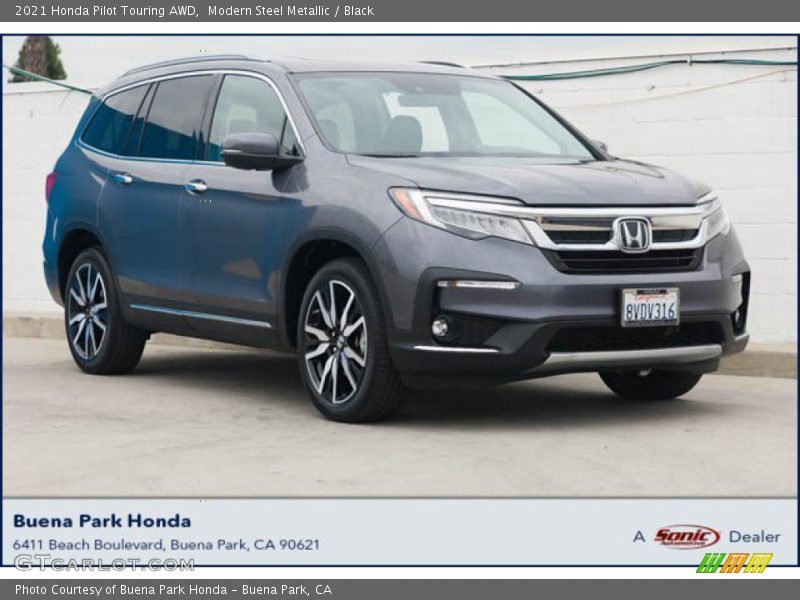 Modern Steel Metallic / Black 2021 Honda Pilot Touring AWD
