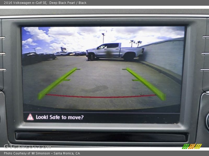 Deep Black Pearl / Black 2016 Volkswagen e-Golf SE