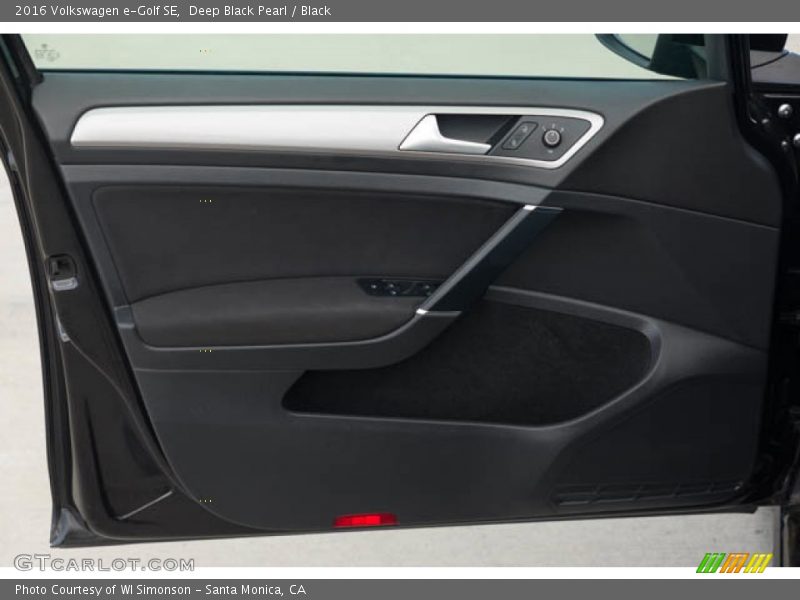 Door Panel of 2016 e-Golf SE