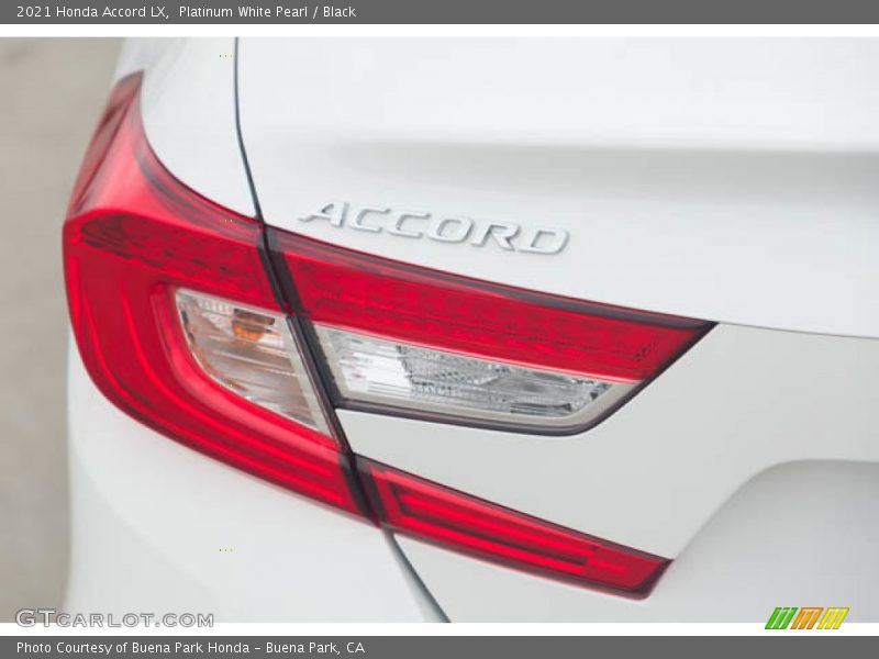 Platinum White Pearl / Black 2021 Honda Accord LX