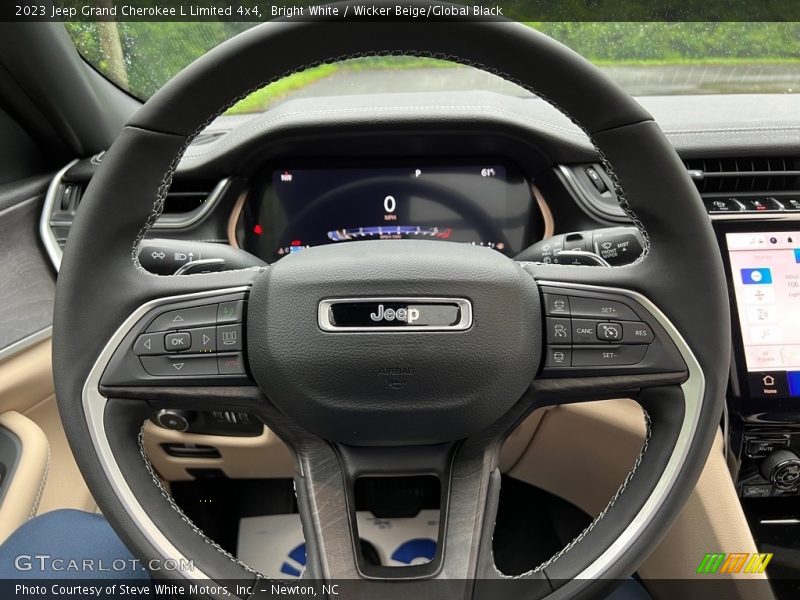  2023 Grand Cherokee L Limited 4x4 Steering Wheel
