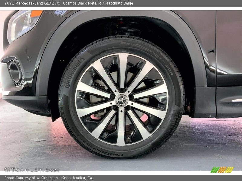 Cosmos Black Metallic / Macchiato Beige 2021 Mercedes-Benz GLB 250