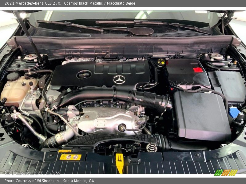 Cosmos Black Metallic / Macchiato Beige 2021 Mercedes-Benz GLB 250