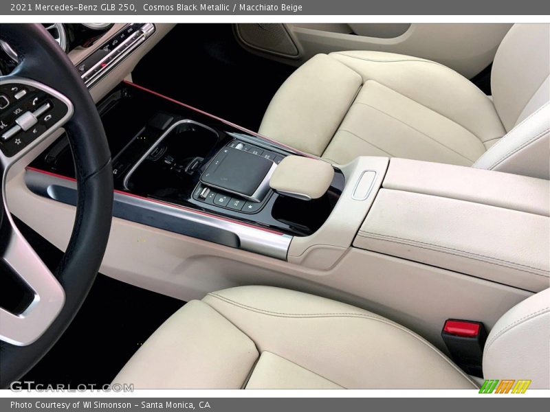 Cosmos Black Metallic / Macchiato Beige 2021 Mercedes-Benz GLB 250