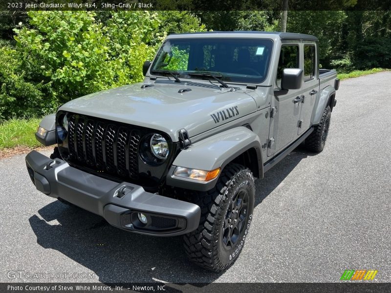 Sting-Gray / Black 2023 Jeep Gladiator Willys 4x4