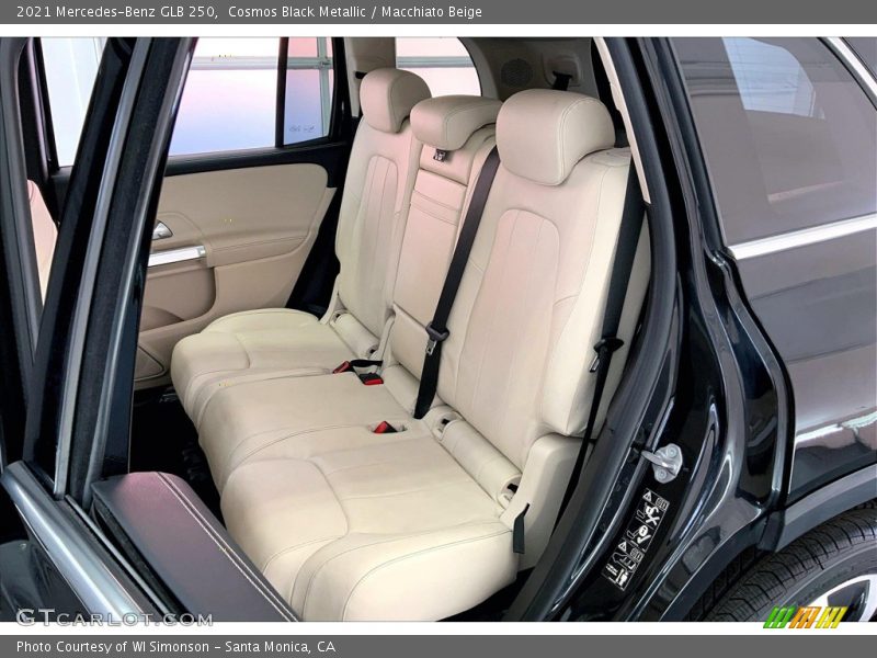 Cosmos Black Metallic / Macchiato Beige 2021 Mercedes-Benz GLB 250