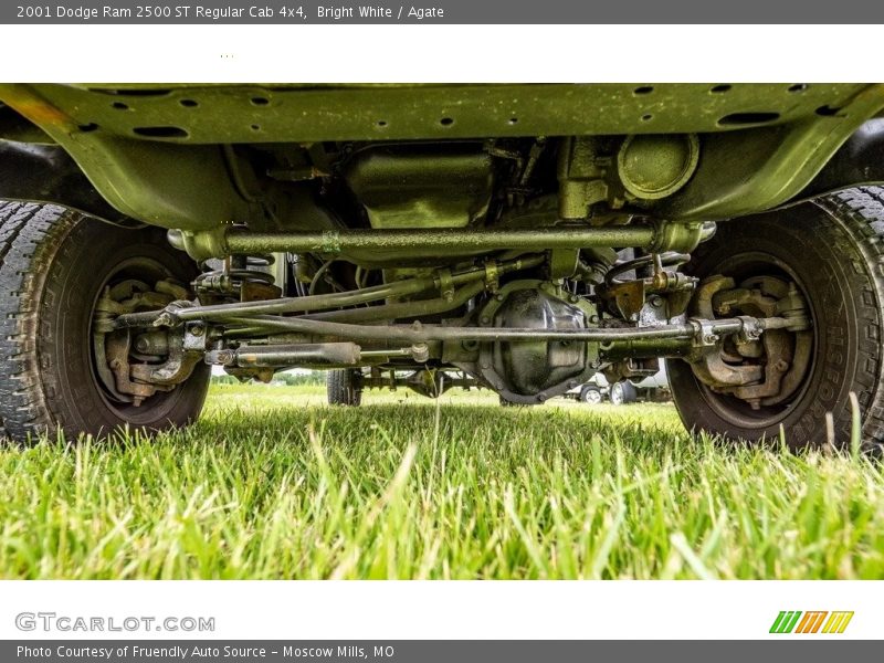 Undercarriage of 2001 Ram 2500 ST Regular Cab 4x4