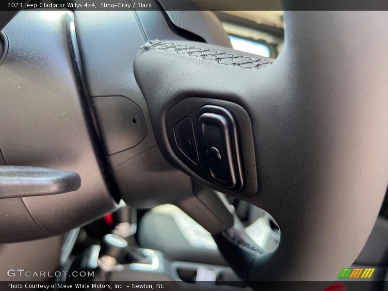 Sting-Gray / Black 2023 Jeep Gladiator Willys 4x4