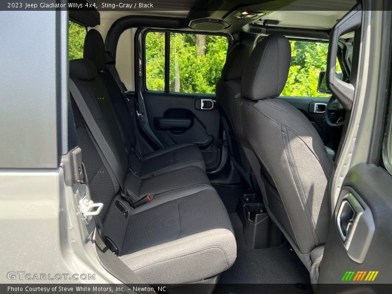 Sting-Gray / Black 2023 Jeep Gladiator Willys 4x4