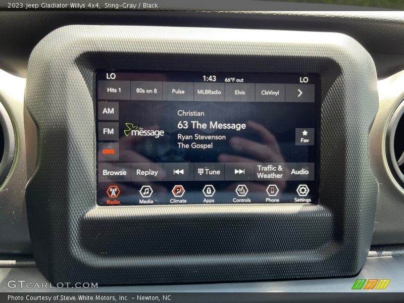 Sting-Gray / Black 2023 Jeep Gladiator Willys 4x4