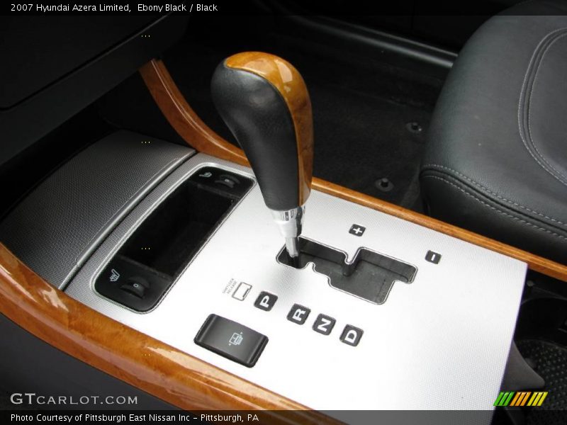 Ebony Black / Black 2007 Hyundai Azera Limited