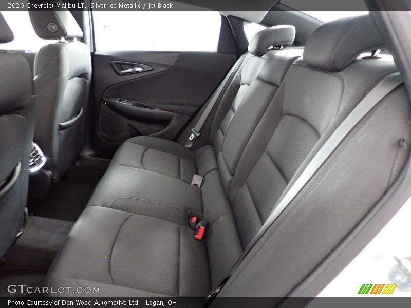 Silver Ice Metallic / Jet Black 2020 Chevrolet Malibu LT