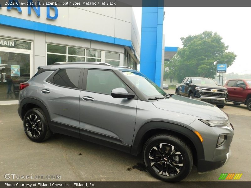 Satin Steel Metallic / Jet Black 2022 Chevrolet TrailBlazer LT