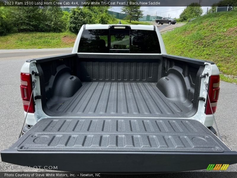 Ivory White Tri-Coat Pearl / Black/New Saddle 2023 Ram 1500 Long Horn Crew Cab 4x4