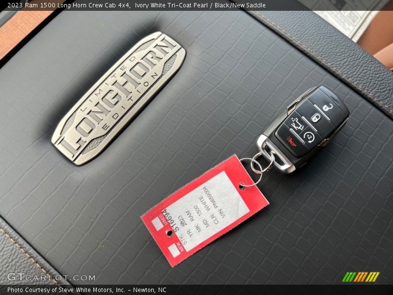  2023 1500 Long Horn Crew Cab 4x4 Logo