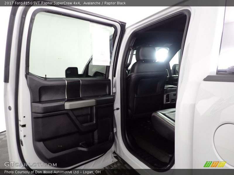 Avalanche / Raptor Black 2017 Ford F150 SVT Raptor SuperCrew 4x4
