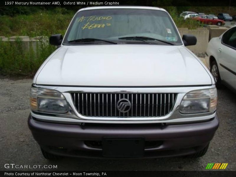 Oxford White / Medium Graphite 1997 Mercury Mountaineer AWD