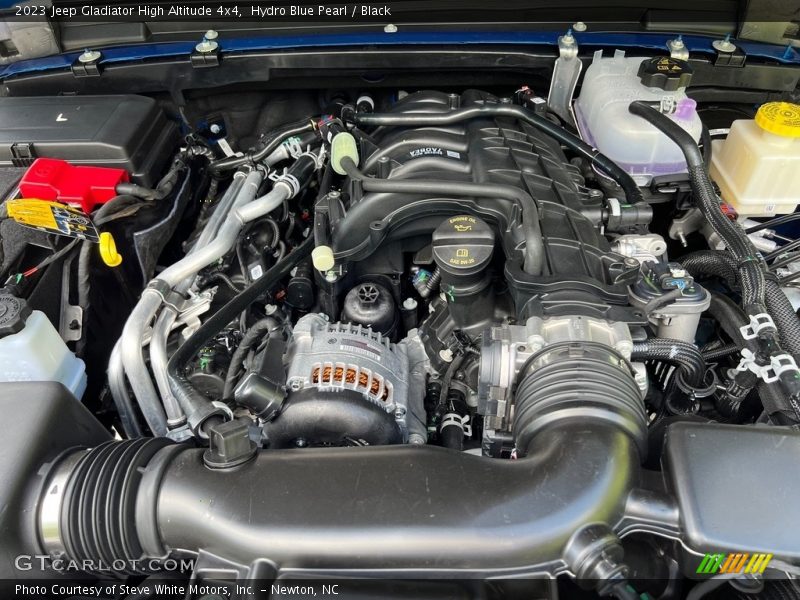 Hydro Blue Pearl / Black 2023 Jeep Gladiator High Altitude 4x4