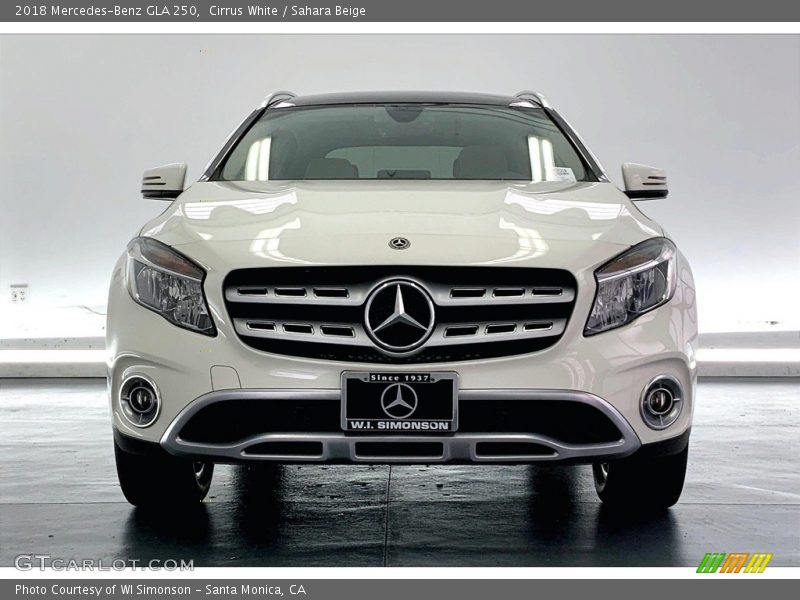 Cirrus White / Sahara Beige 2018 Mercedes-Benz GLA 250