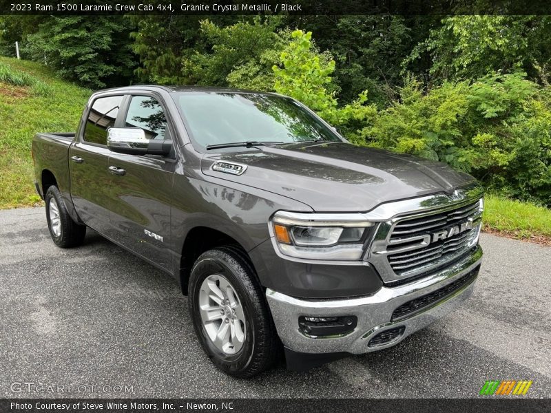 Front 3/4 View of 2023 1500 Laramie Crew Cab 4x4