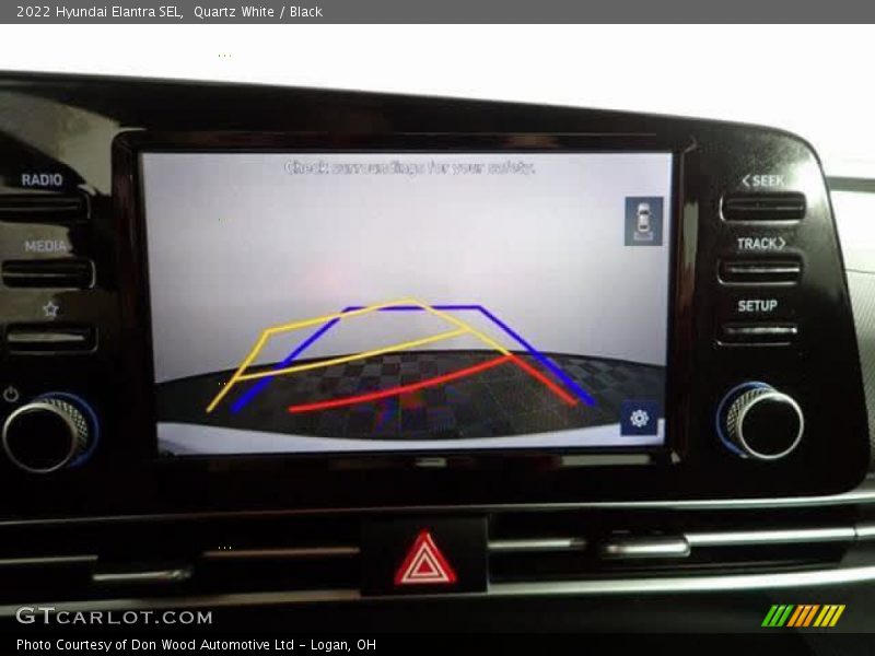 Quartz White / Black 2022 Hyundai Elantra SEL