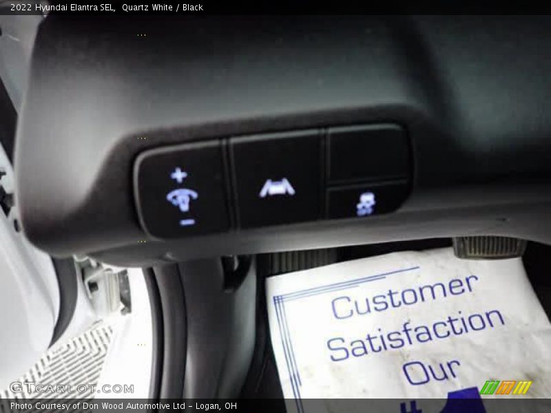 Quartz White / Black 2022 Hyundai Elantra SEL