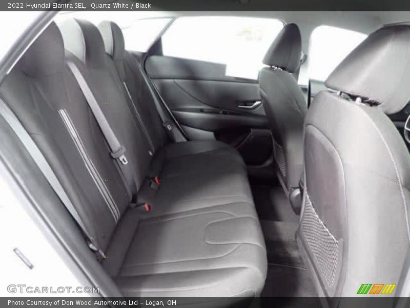 Quartz White / Black 2022 Hyundai Elantra SEL