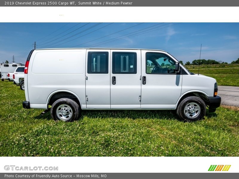Summit White / Medium Pewter 2019 Chevrolet Express 2500 Cargo WT