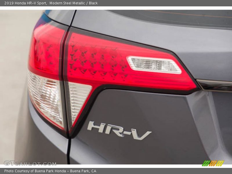 Modern Steel Metallic / Black 2019 Honda HR-V Sport