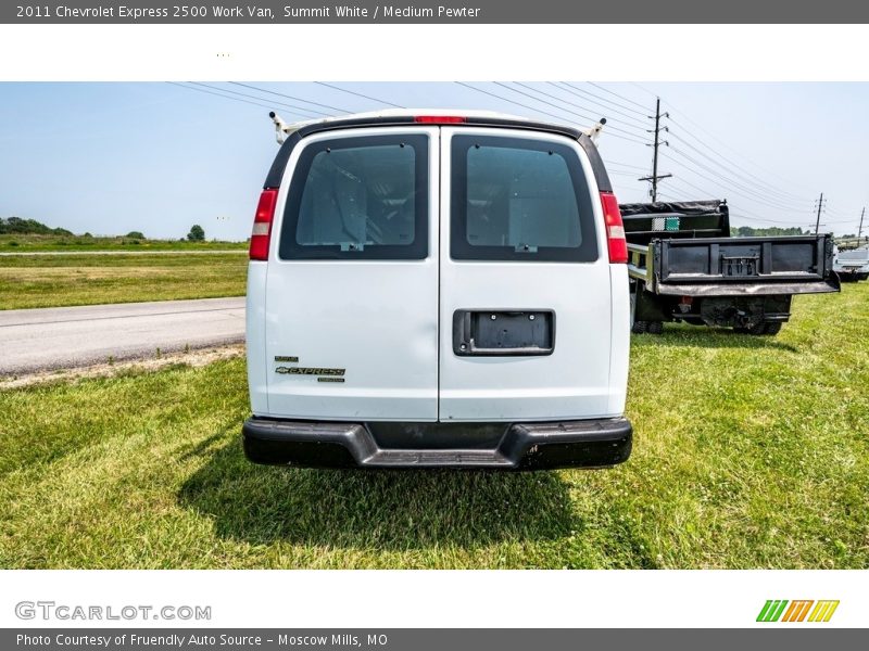 Summit White / Medium Pewter 2011 Chevrolet Express 2500 Work Van