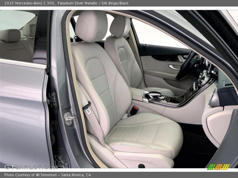 Paladium Silver Metallic / Silk Beige/Black 2015 Mercedes-Benz C 300