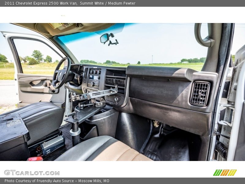 Summit White / Medium Pewter 2011 Chevrolet Express 2500 Work Van